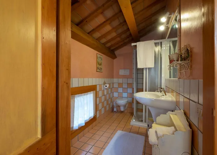 Rosalimone Oda ve Kahvaltı 3*