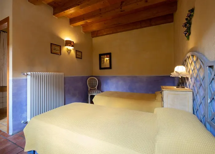 Rosalimone Oda ve Kahvaltı 3*