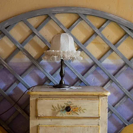 Rosalimone Bed and Breakfast 2*